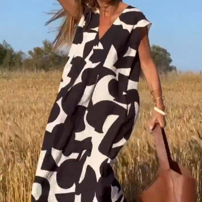 Women's - Black & White Maxi Dress - V-Neck A-Line