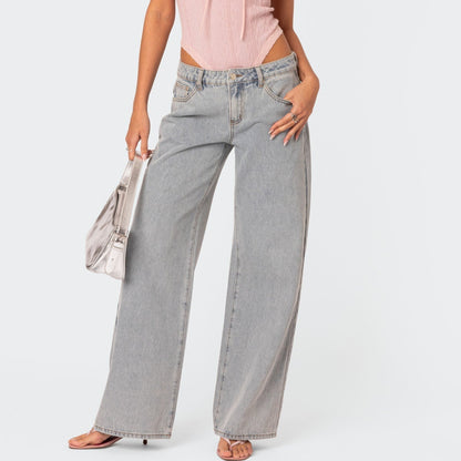 Women's - Cute Bow Jeans - Stylish Denim - Comfortable Fit - Trendy Casual Wear for Everyday Adventures