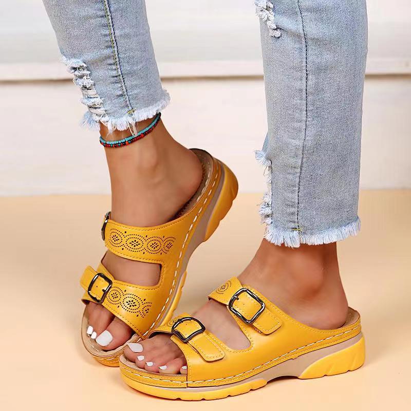 Women's - Stylish Sandals with Adjustable Straps