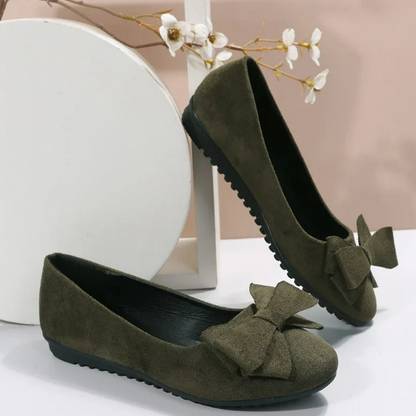 Women's - Ribbon Flat Shoes - Stylish and Comfortable - Perfect for Everyday Wear - Trendy Footwear