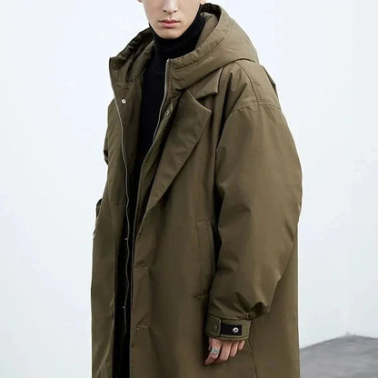 Men's - Stylish Trench Coat - Water-Resistant Fabric - Perfect for All Seasons