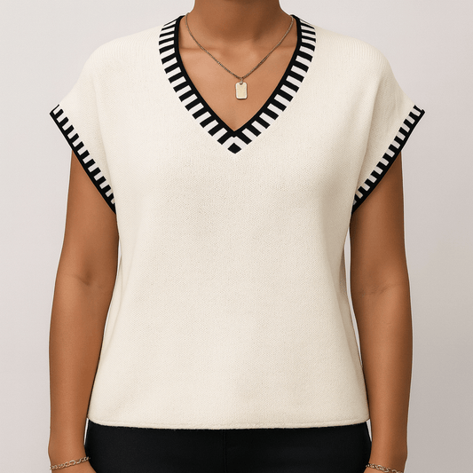 Women's - Contrast Trim V-Neck Short Sleeve Knit Top - Stylish & Comfortable