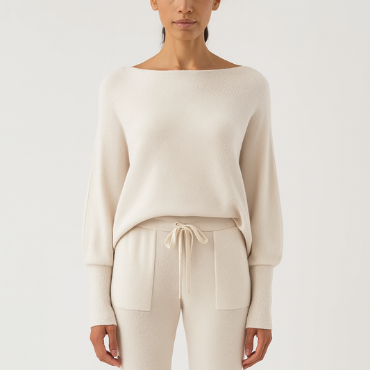 Women's - Loose Sweater - Classic Modern Style - Perfect for Autumn