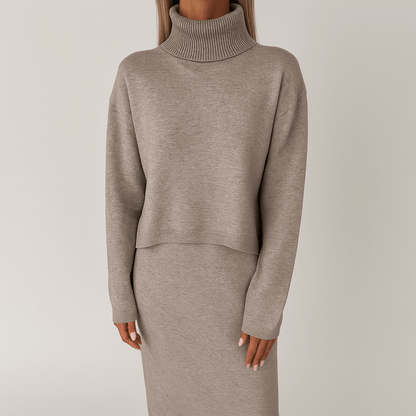 Women's - Minimalistic Knitted Set - Cosy and Stylish - Perfect for Casual Wear