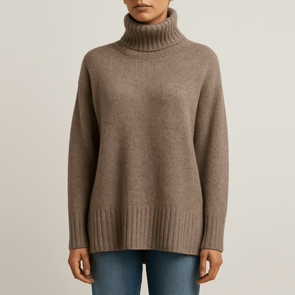 Women's - Oversized Turtleneck Sweater - Cosy Knit for Casual Days